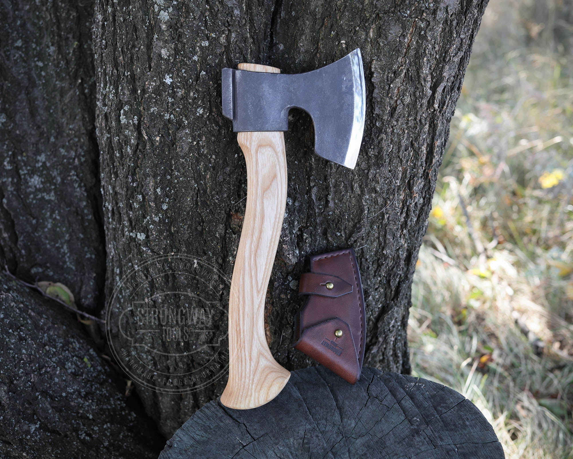Finnish Carving Axe with octagonal handle